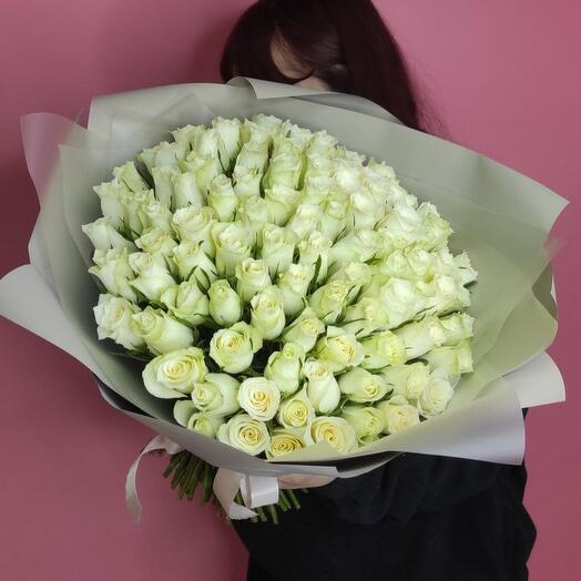 101 white roses