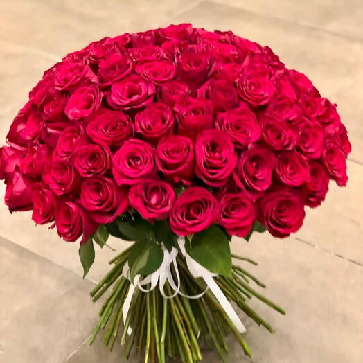 100 Red Roses Bouquet