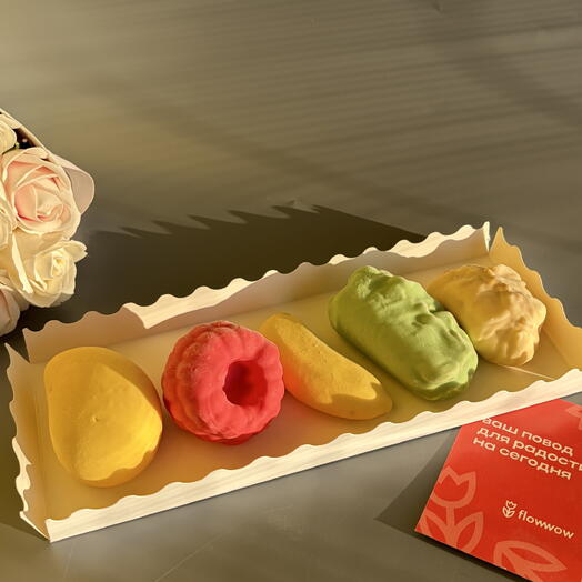 Sweets for happiness 