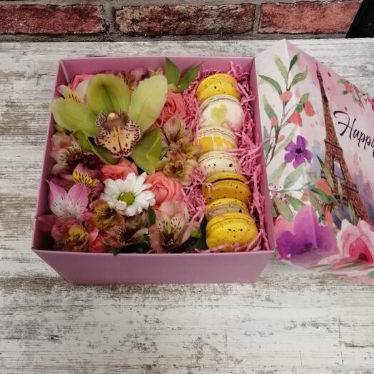 Flower box and macaroni