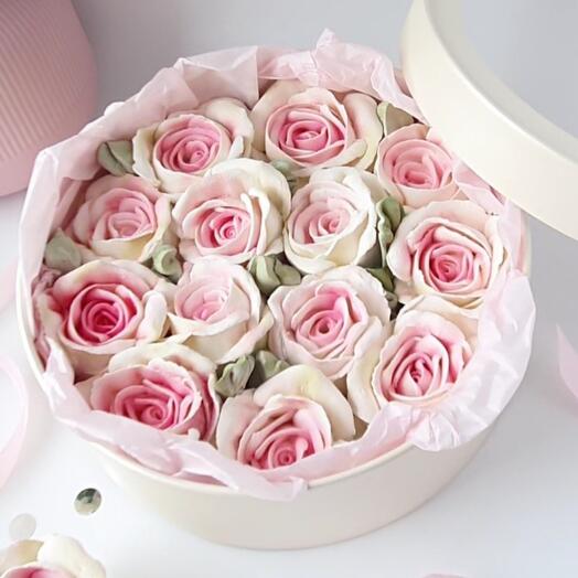 Marshmallow roses as a gift to your Beloved