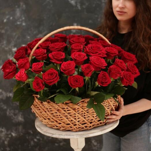 Корзина с цветами 51