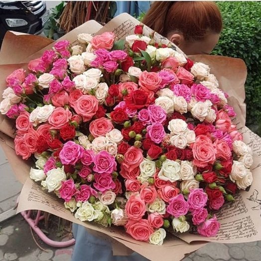 One In A Million 24900 Rub Delivery In 2 H 41 Min Flowwow Flower Delivery Moscow