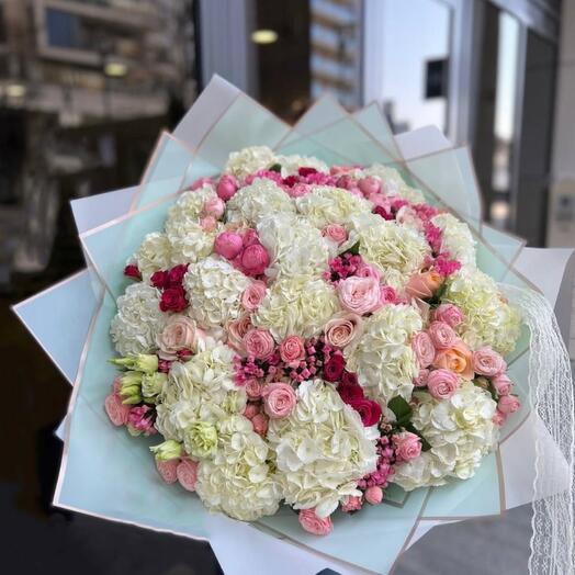 Giant mix of hydrangeas and roses