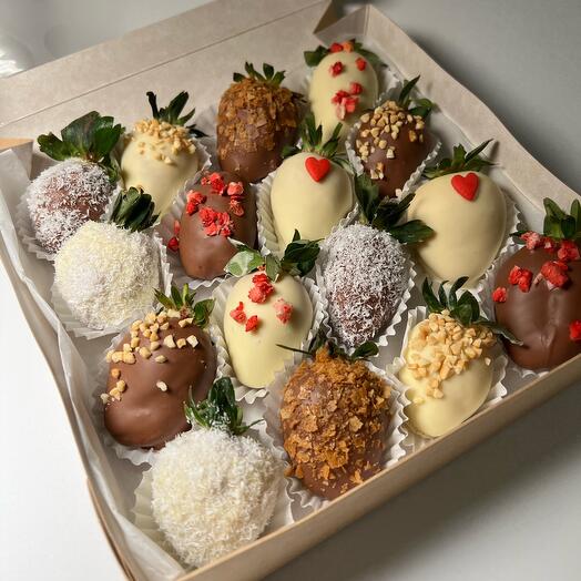 Клубника в шоколаде Love 16-20 шт