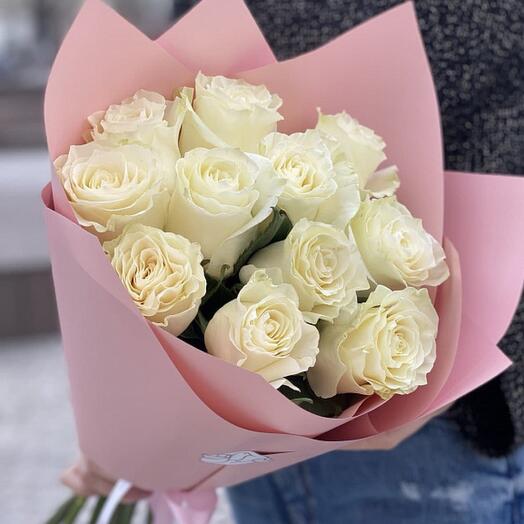 11 white roses