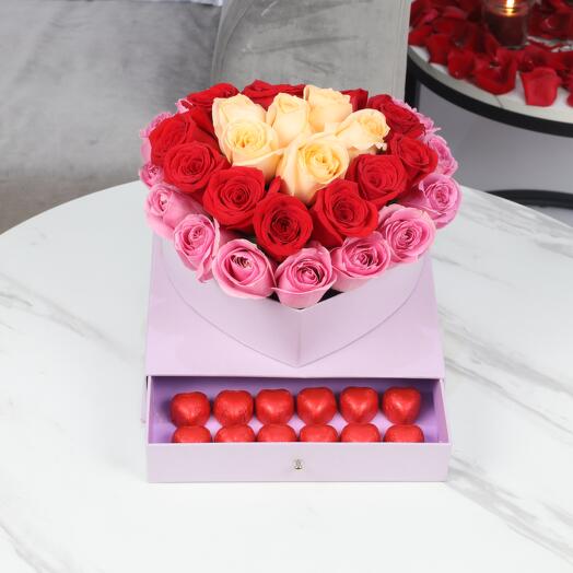 Pure Heart 31 Roses in Premium Box