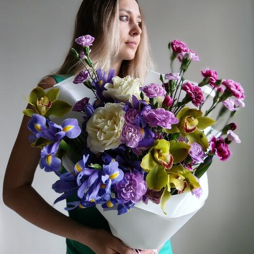 The author's bouquet "Blueberry-lime dessert"