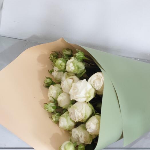 Кустовая роза