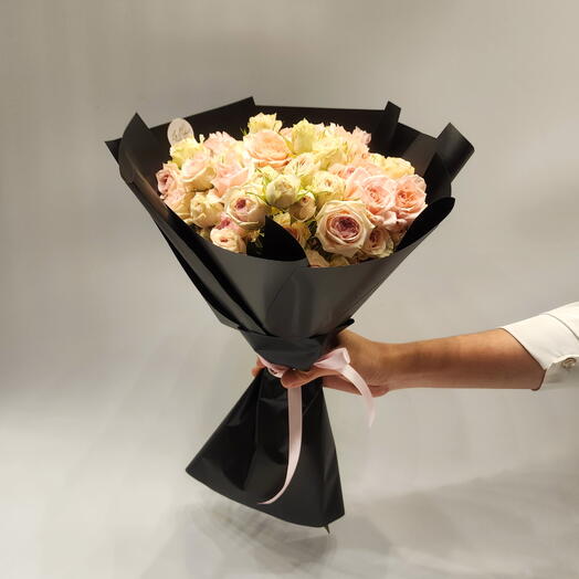 Premium 30 Pink Roses Bouquet