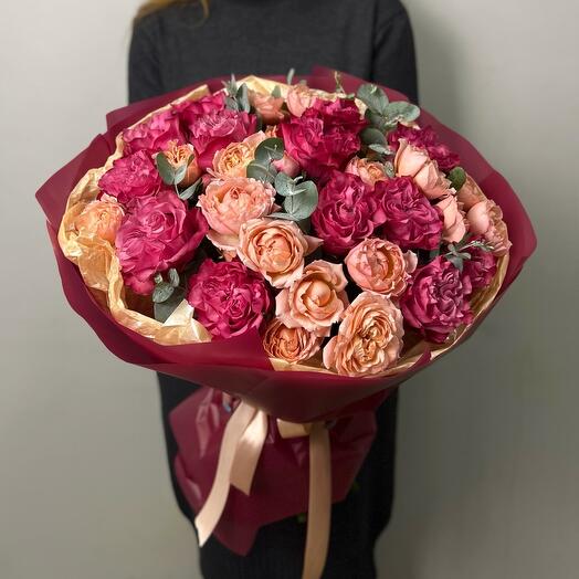 Bouquet 106 с пионовидными розами Кантри Блюз и Джульетта