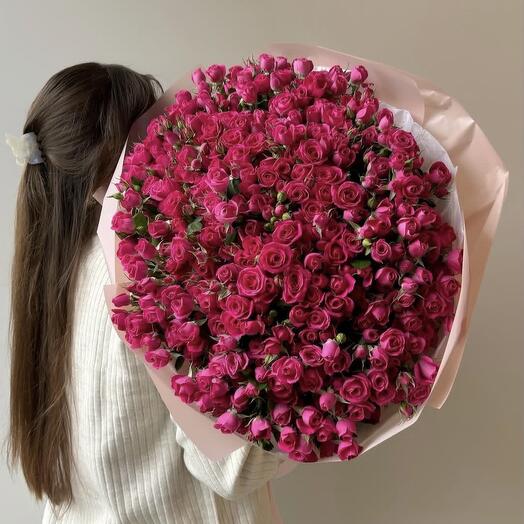 Букет «101 Малиновая Роза»