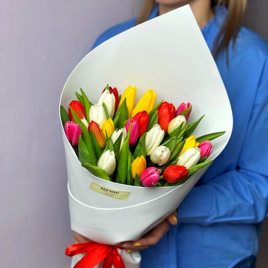 Букет из 25 тюльпанов в фоамиране