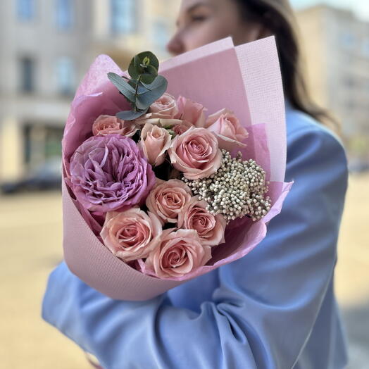 Compliment bouquet of pink roses and ozothamnus