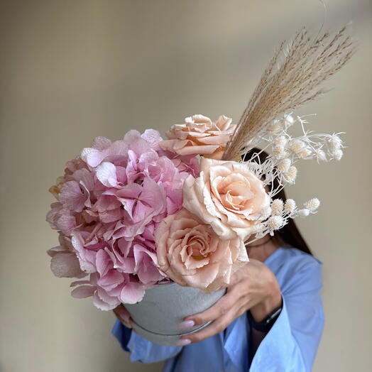 Flowers in a box pink