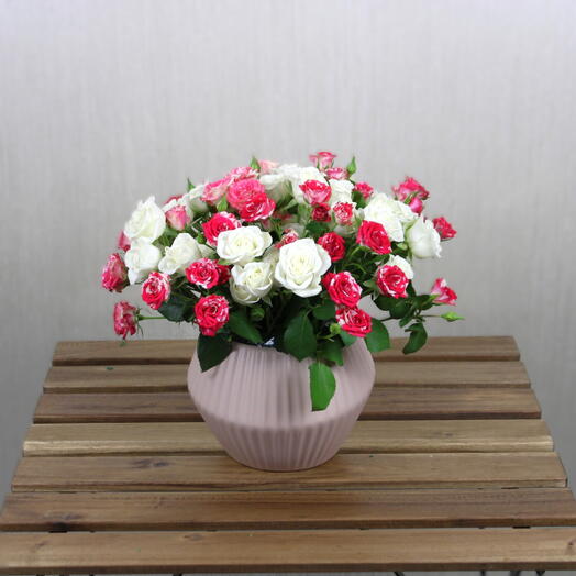 Spray rose Ceramic Vase