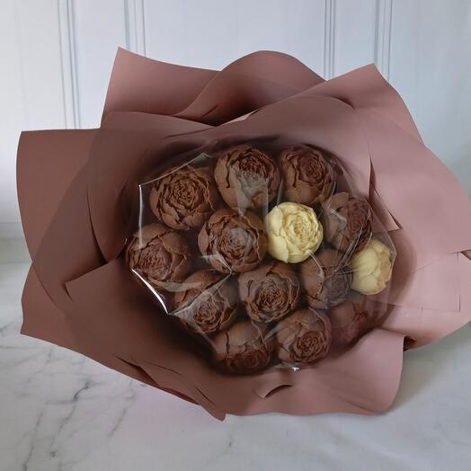 Букет пионов из шоколада премиум 14 шт