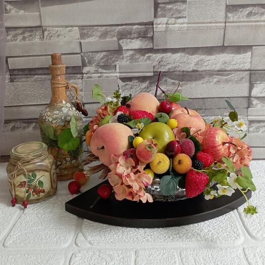 Клубника в сахаре композиция из искусственных фруктов