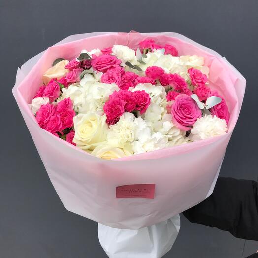 Bright pink bouquet