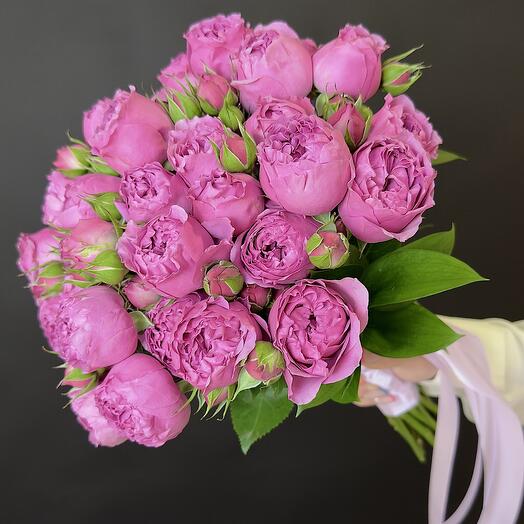 Wedding bouquet of flowers 10