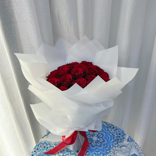 20 Pieces Red roses