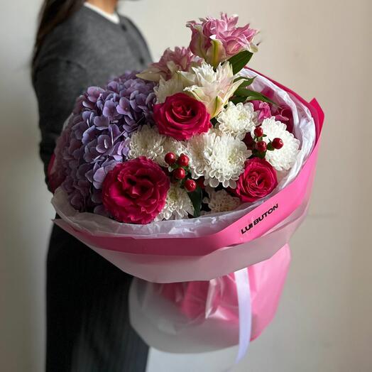 Букет "Совершентсво"