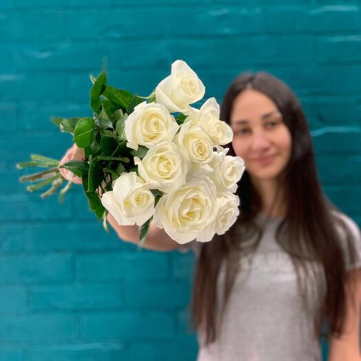 Ramo de 9 rosas blancas