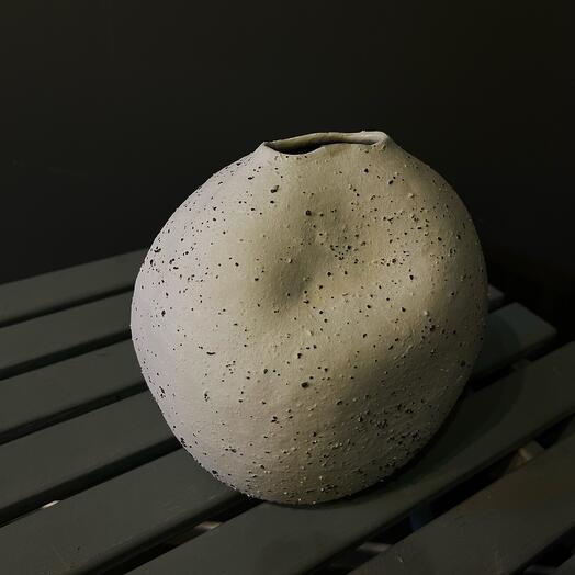 Ceramic vase
