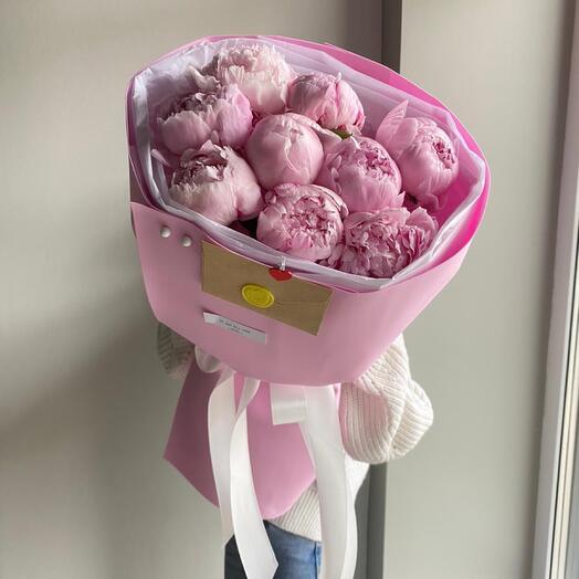 Пионы, Цветы и подарки в Москве, купить по цене 6000 RUB, Монобукеты в ...