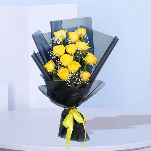 Designer Bouquet Of Yellow Roses