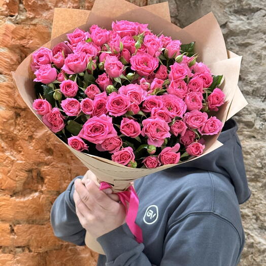 Bouquet of bush roses