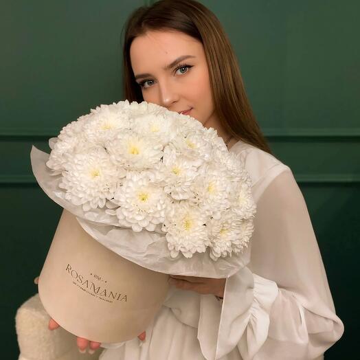 Кустовая хризантема в шляпной коробке 263