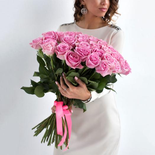 Букет из 35 розовых роз