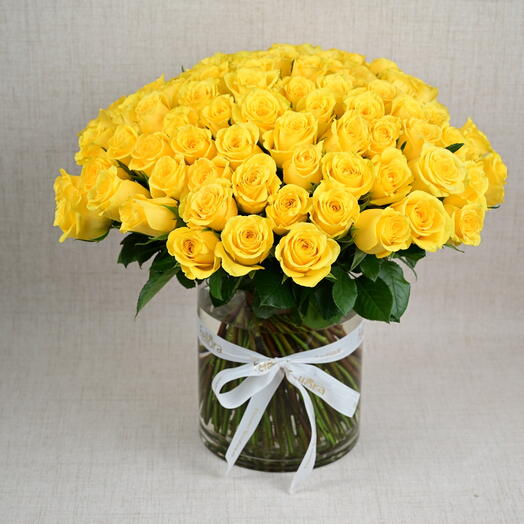 101 Yellow Roses Vase - 1915