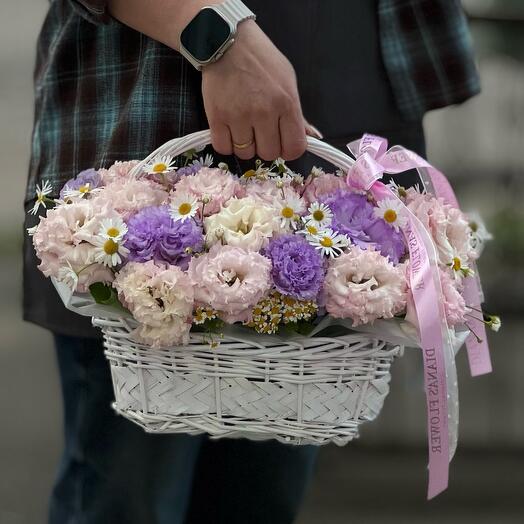 Эустома в корзине 😇🌺