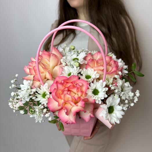 Composition of French roses and chrysanthemums