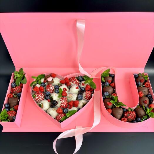 Клубника в шоколаде I love you