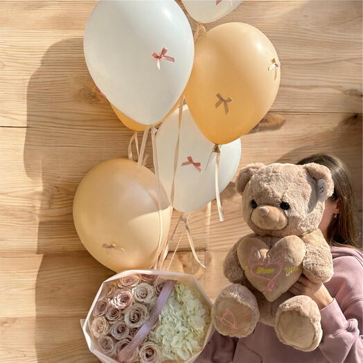 Set bouquet + teddy bear + 6 baloons