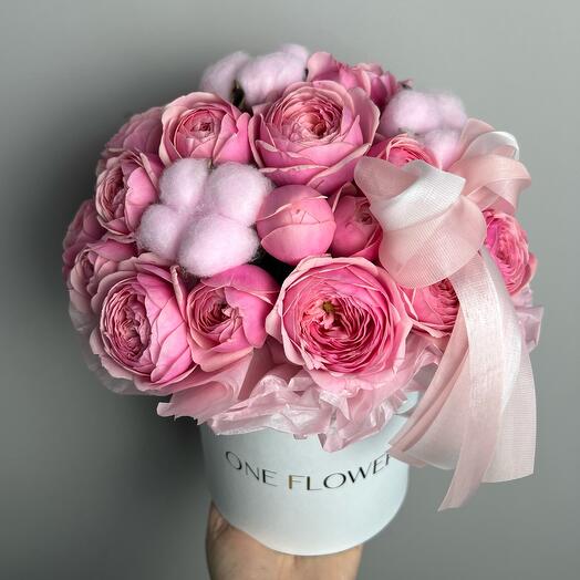 Rosas arbustivas en forma de peonía con algodón en una Caja🩷