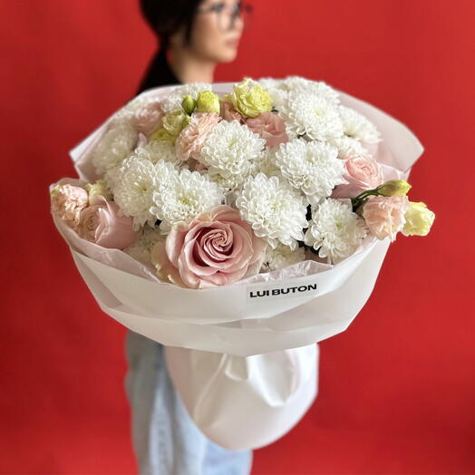 Букет "Эустомы и хризантемы"