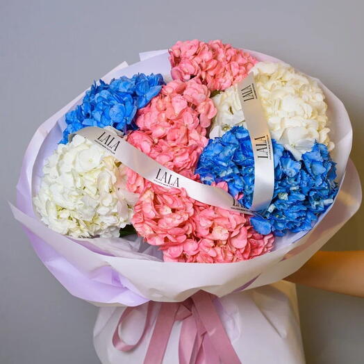 Букет из цветов гортензии