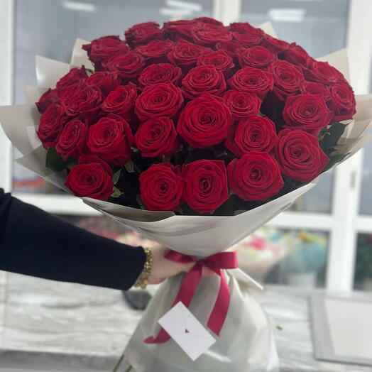 51 red roses💝