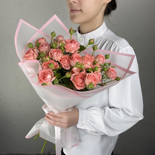 Букет  "Нежное признание" с кустовыми пионовидными розами ББ