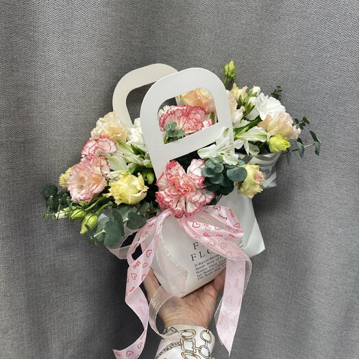 “YourSelf” flowers and gifts