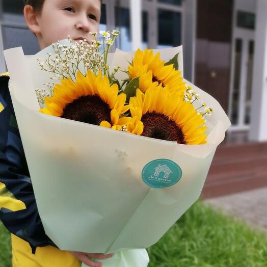 Оригинальный букет первоклассника. Букеты к 1 сентября 2024. Букет на 1 сентября оригинальный. Букеты к 1 сентября 2024. Букеты к 1 сентября 2024.