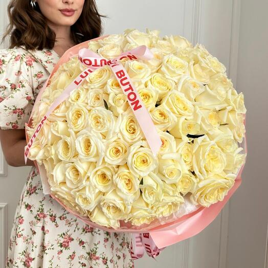 Букет "51 пионовидных роз сорта Candlelight"