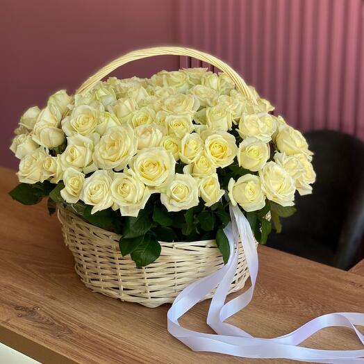 Cesta de 101 rosas blancas