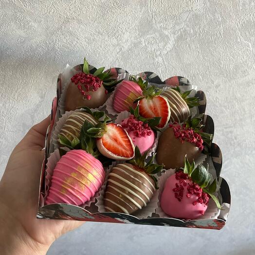 Клубника в шоколаде «красотка»