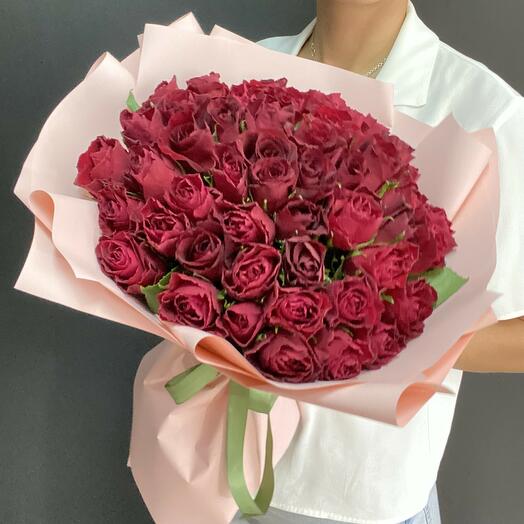 Розы красные