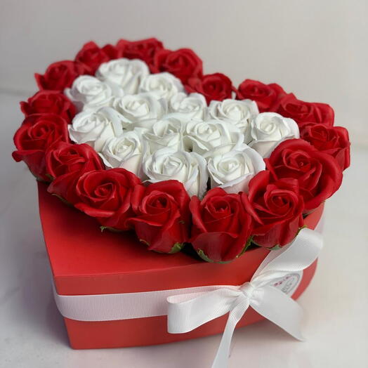 Red and White Roses in a Red Heart box 2